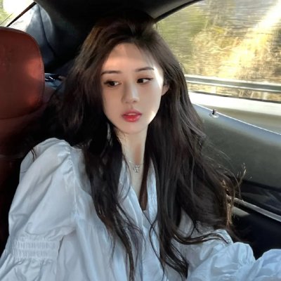 红色八爪女
